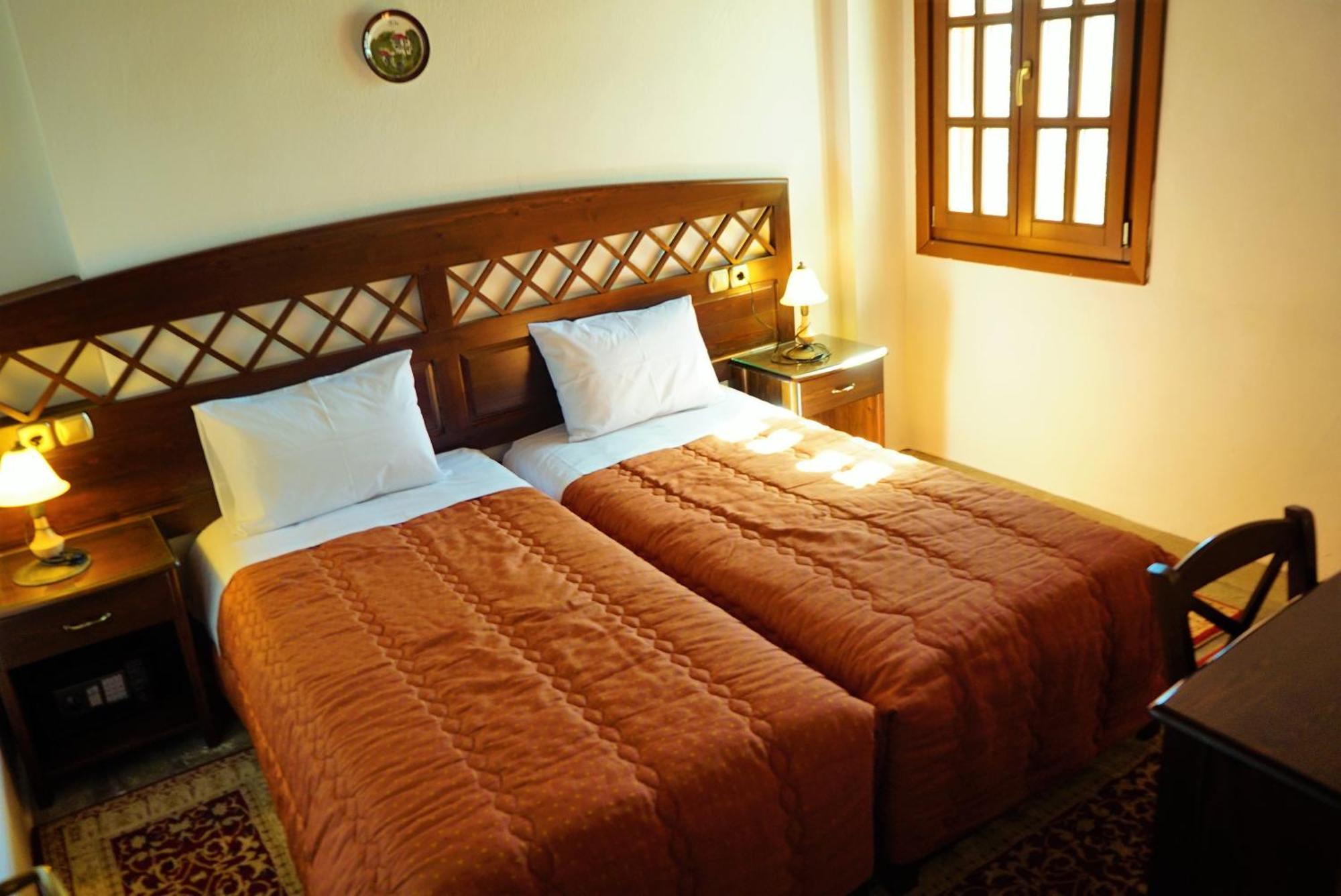 Chania Hotel Exterior photo